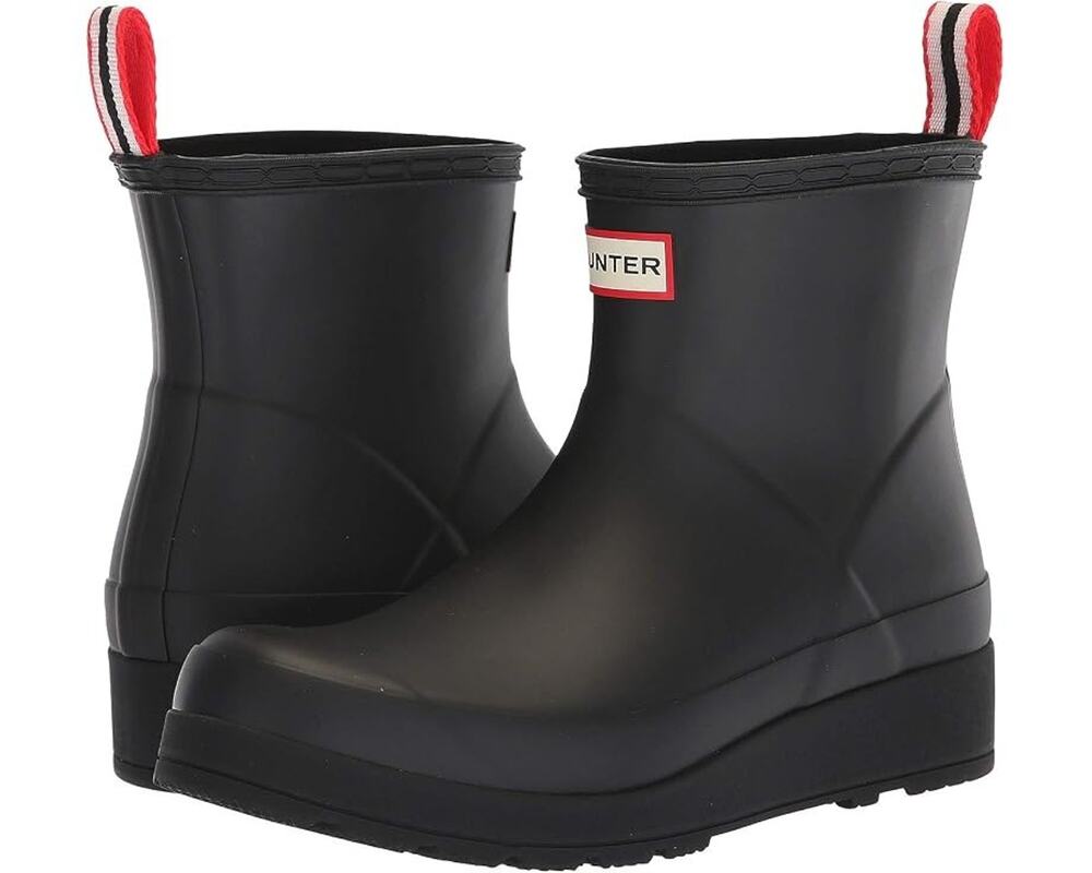 Hunter Women's PLAY Insulated Short Rain Boots, Black Rubber Size 8